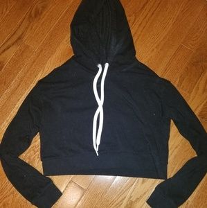 Women's cropped black hoodie